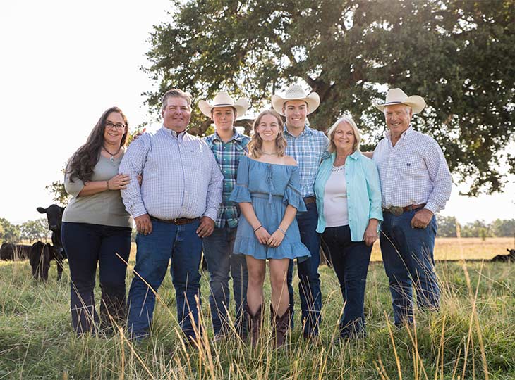 Dontai Ranch Family